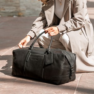 Leather Weekend Bag Black Lorenzo - The Chesterfield Brand from The Chesterfield Brand