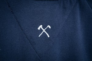 Sweatshirt - Bio-Baumwolle - Club&Axe - Marineblau from The Driftwood Tales