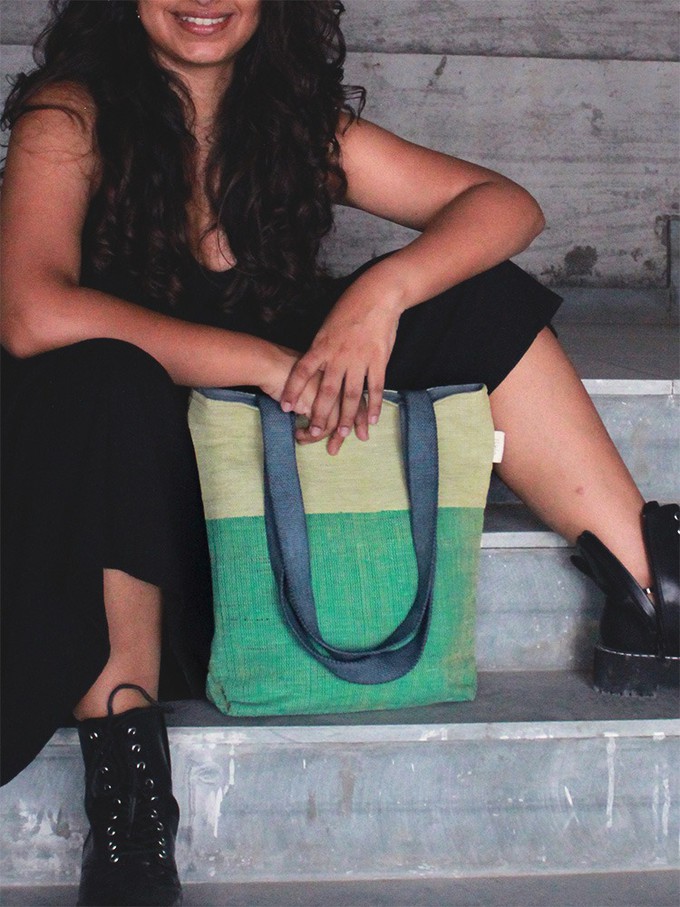 Classic Tote – Avocado from Théla