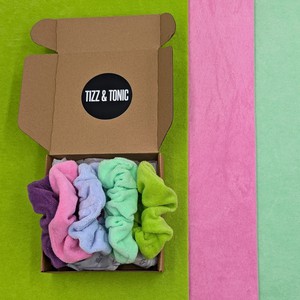 Velour Scrunchie 5-teilige Geschenkbox from TIZZ & TONIC