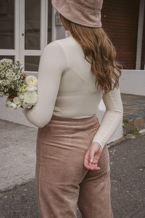 Ava Turtleneck Creme - morena isabel from Troo