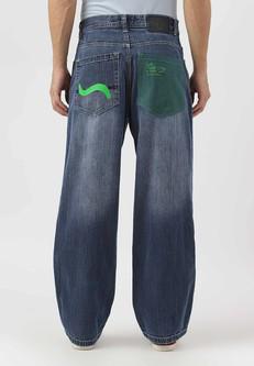 UnWaste Pledge | High Rise Baggy-Jeans in dunklem Indigoblau via Un Denim