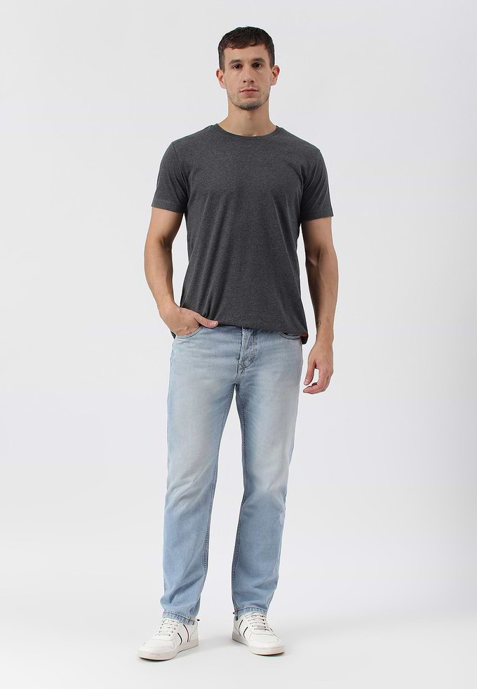 UnExcess Pledge | Mittelhohe Slim-Jeans in Hellindigo from Un Denim