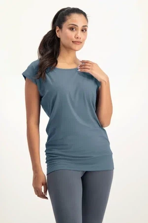 Yoga Tee Asana – Mirage from Urban Goddess