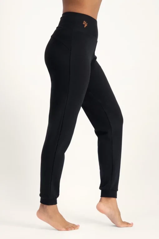 Ojas Yoga Pants – Onyx Black from Urban Goddess