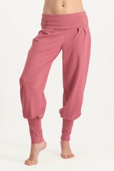 Dakini Yoga Pants – Hibiscus via Urban Goddess