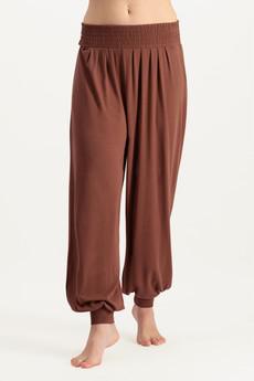 Jaya Yoga Harem Pants – Mocca via Urban Goddess