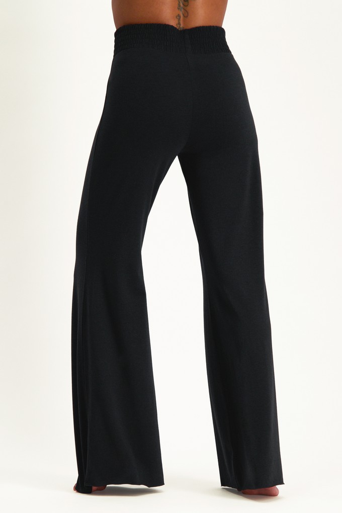 Flow Pants – Urban Black from Urban Goddess