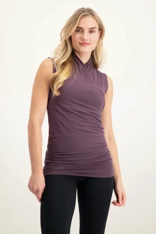 Good Karma Yoga Top – Berry from Urban Goddess