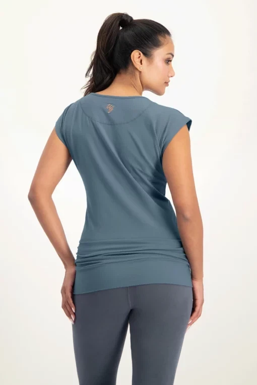 Yoga Tee Asana – Mirage from Urban Goddess