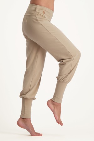 Dakini Yoga Pants – Sand from Urban Goddess