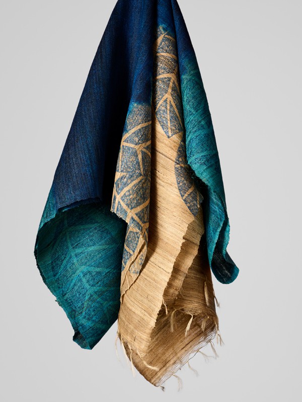 Tussar Silk Scarf Neel from Urban Medley