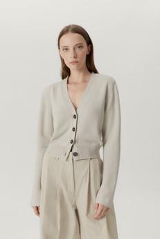 The Merino Wool Crop Cardigan - Pearl via Urbankissed