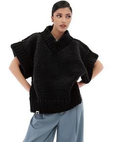V-neck Poncho Sweater - Black via Urbankissed