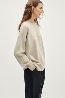 The Woolen Oversize Sweater - Ecru via Urbankissed