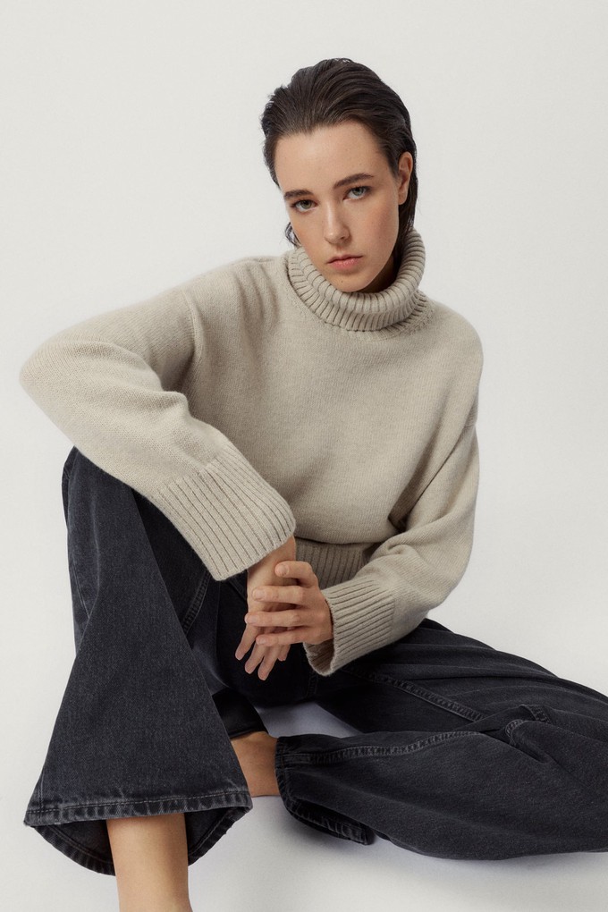 The Woolen Chunky Roll-neck - Ecru from Urbankissed