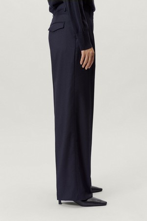 The Wool Tailored Pants With Pinces - Blue Navy from Urbankissed