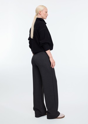 Clean punto pants from Vanilia