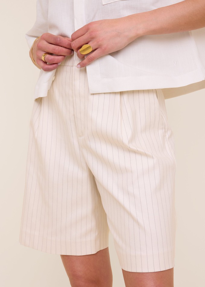 Pleated pinstripe bermuda from Vanilia