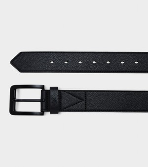 Marley Vegan Bio-Based Bamboo Classic belt in black from Votch