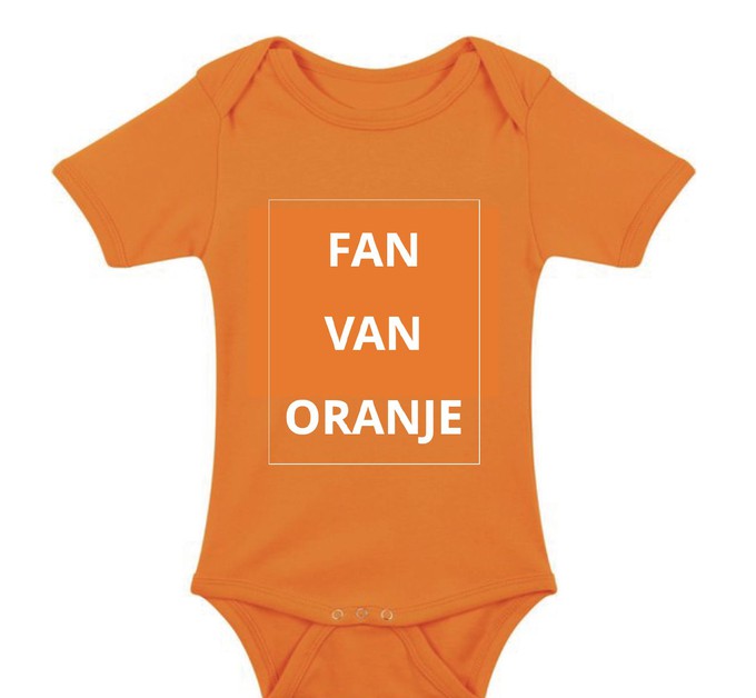 Oranje romper from With a touch of Rose