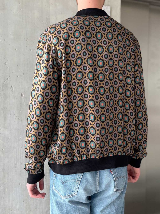 kaleidoscope/black Wendejacke from Yahmo