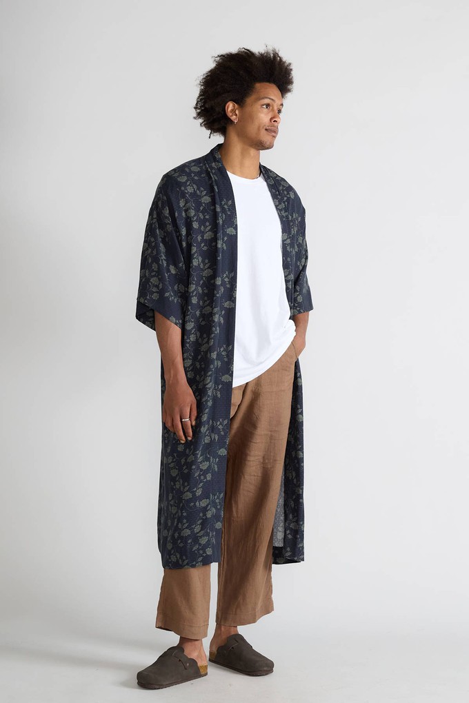 midnight Besser-als-Seide Kimono from Yahmo