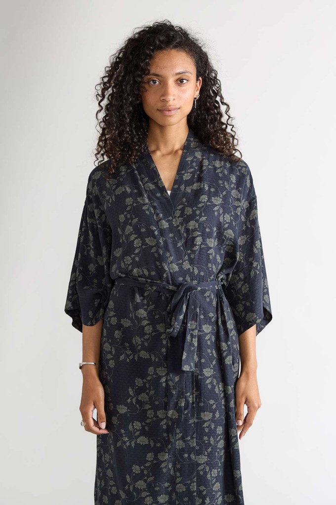 midnight Besser-als-Seide Kimono from Yahmo