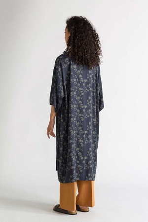 midnight Besser-als-Seide Kimono from Yahmo