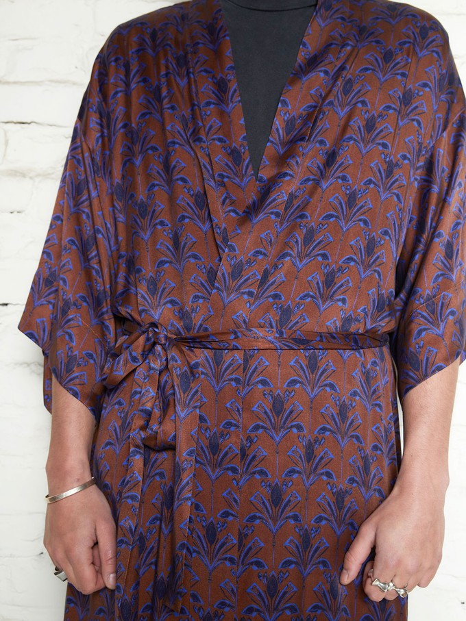 moka Besser-als-Seide Kimono from Yahmo