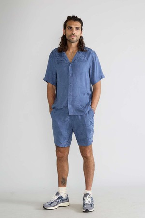 zen indigo Leichte Reiseshorts from Yahmo